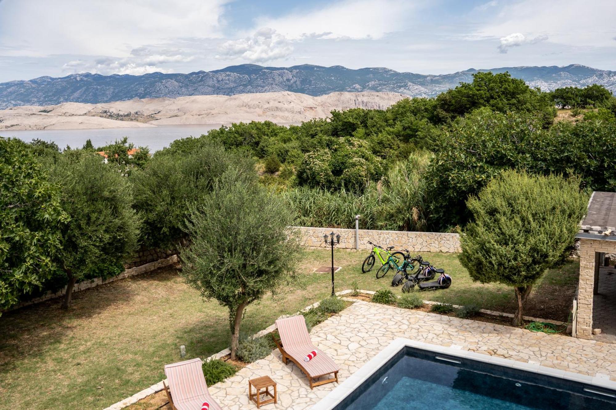 Villa Pag Dubrava Relax With Pool Bosana ภายนอก รูปภาพ