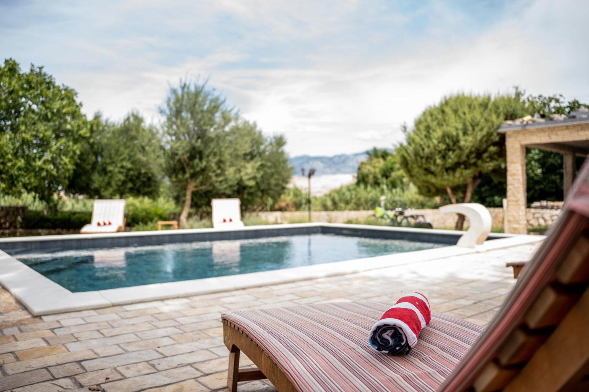 Villa Pag Dubrava Relax With Pool Bosana ภายนอก รูปภาพ